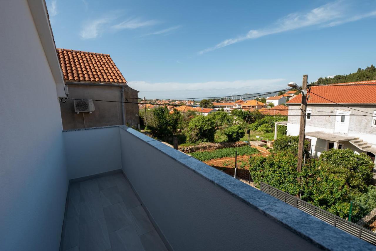 Appartement Il Dono Del Mare - Island Iz à Veli Iž Extérieur photo
